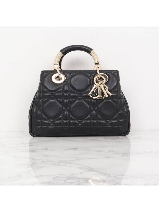 Lady 95 22 Tote Bag Small Black M0697OVJX - DIOR - BALAAN 1