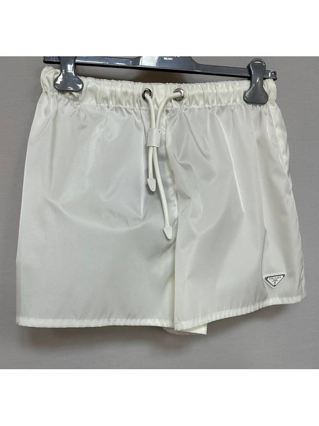 Re nylon gabardine shorts 27 - PRADA - BALAAN 2