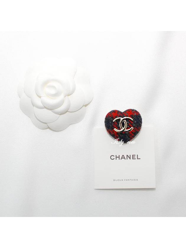 CC Tweed Heart Brooch Red AB9496 - CHANEL - BALAAN 8