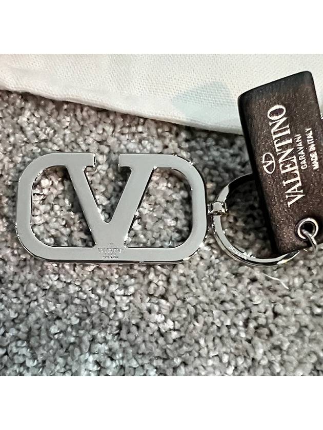 V Logo Signature Key Holder Silver - VALENTINO - BALAAN 7