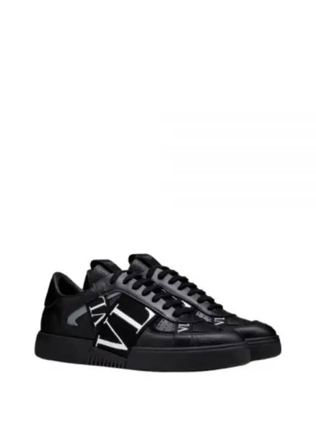 Logo Band Low-Top Sneakers Black - VALENTINO - BALAAN 2