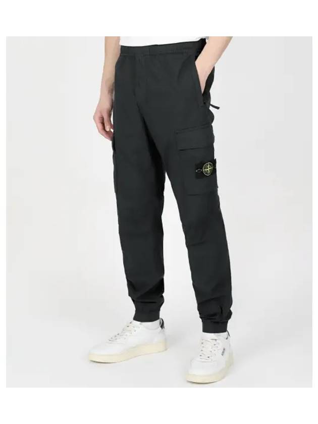 Men s Light Cargo Pants 31303 A0029 - STONE ISLAND - BALAAN 1