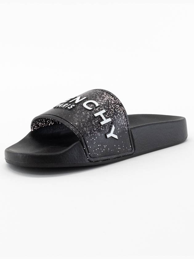Women Slides Flat Sandals Slippers Black BE3004E125 - GIVENCHY - BALAAN 3