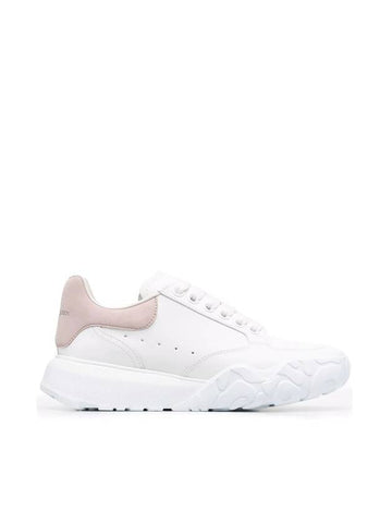 Women's Suede Pink Tab Coat Trainer Low Top Sneakers White - ALEXANDER MCQUEEN - BALAAN 1