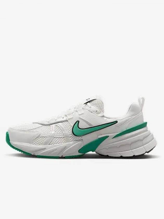 V2K Run Low Top Sneakers Green Pale Ivory - NIKE - BALAAN 2