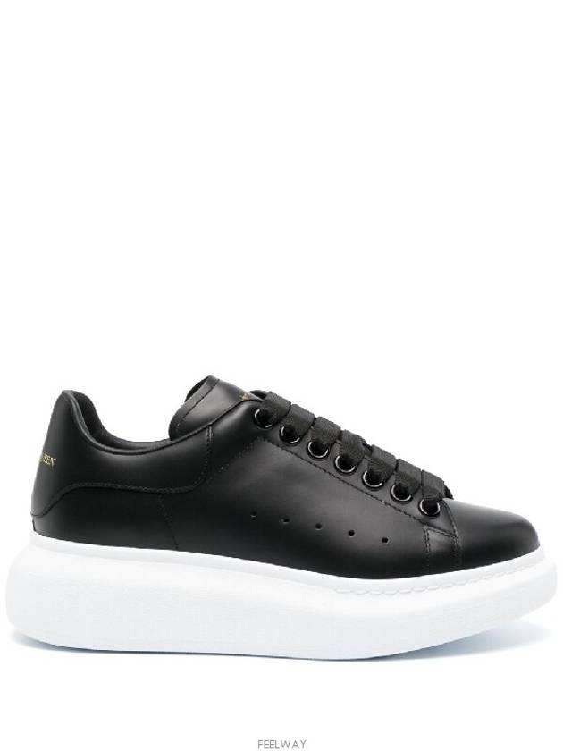 Oversized Leather Low Top Sneakers Black - ALEXANDER MCQUEEN - BALAAN 6