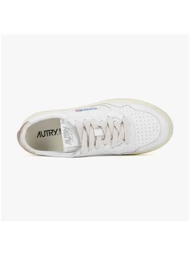 Medalist Low Top Sneakers Beige White - AUTRY - BALAAN 4