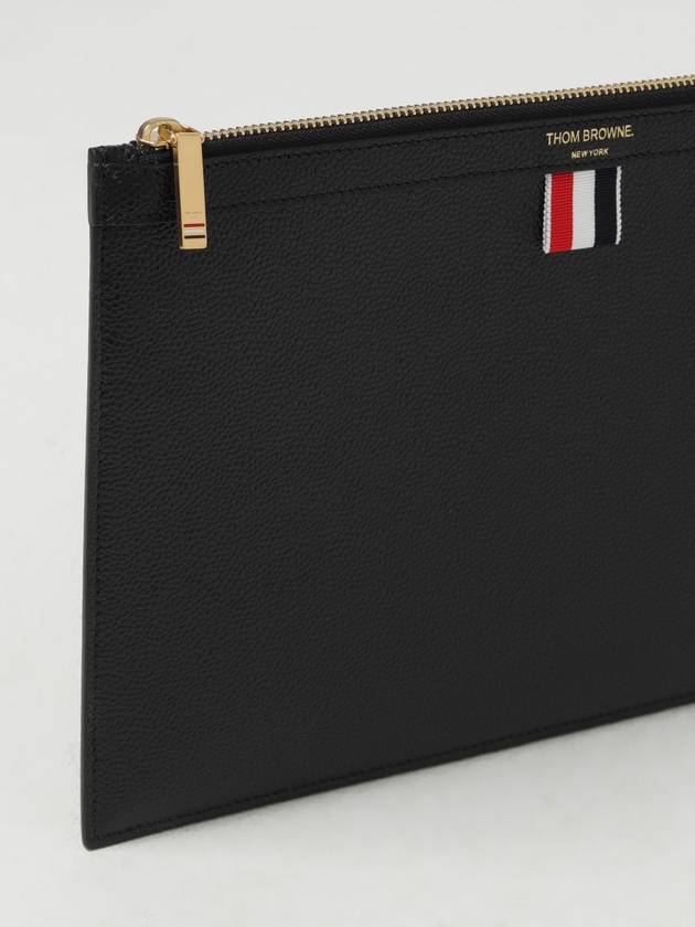 Pebble Grain Three Stripes Zipper Small Clutch Bag Black - THOM BROWNE - BALAAN 4