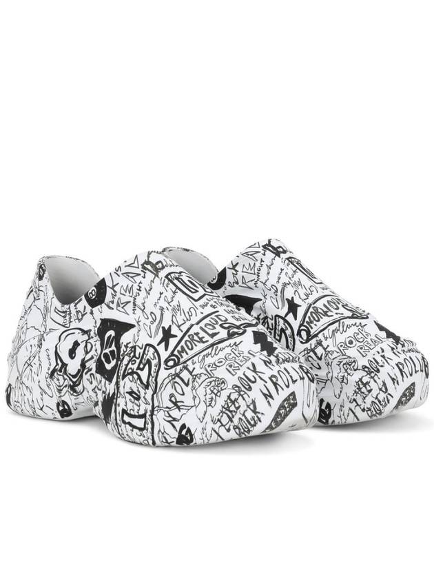 Toy Graffiti-Print Logo Sneakers - DOLCE&GABBANA - BALAAN 2