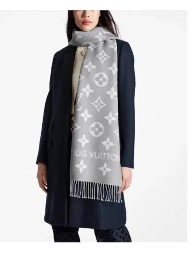 LV Essential Monogram Wool Scarf Light Grey - LOUIS VUITTON - BALAAN 4