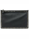 Rockstud Leather Clutch Bag Black - VALENTINO - BALAAN 2