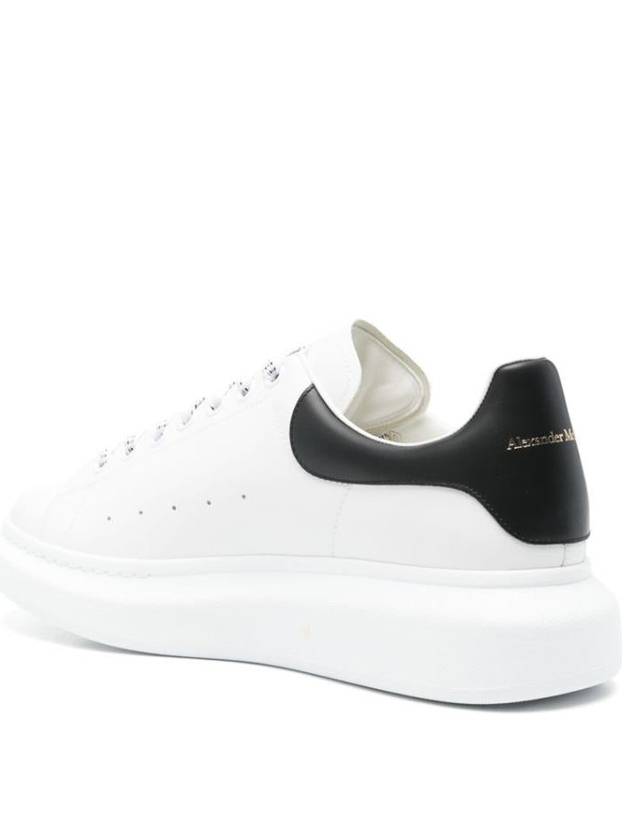 Oversized Low-Top Sneakers White - ALEXANDER MCQUEEN - BALAAN 4