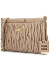 Matelasse Leather Chain Clutch Bag Cameo - MIU MIU - BALAAN 3