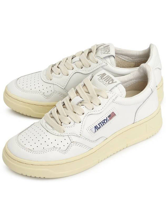 Medalist Leather Low Top Sneakers White - AUTRY - BALAAN 2