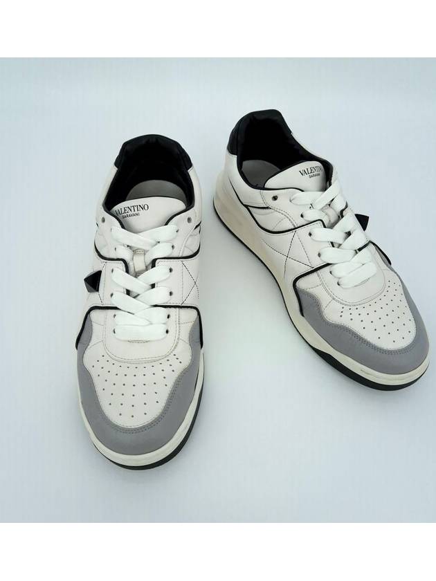 One stud sneakers WY2S0E71 - VALENTINO - BALAAN 4