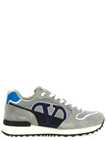 Valentino Garavani Valentino Garavani 'Vlogo Pace' Sneakers - VALENTINO - BALAAN 1