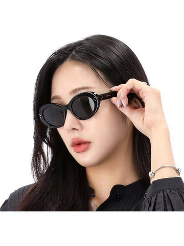 Cat Eye S193 Sunglasses CL40193I 01A - CELINE - BALAAN 1