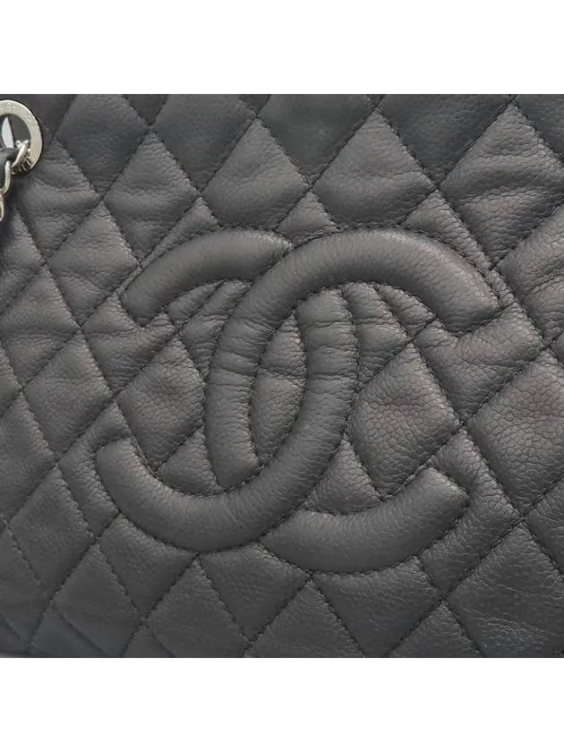 Black Soft Caviar Skin Timeless CC Silver Chain Shoulder Bag - CHANEL - BALAAN 3