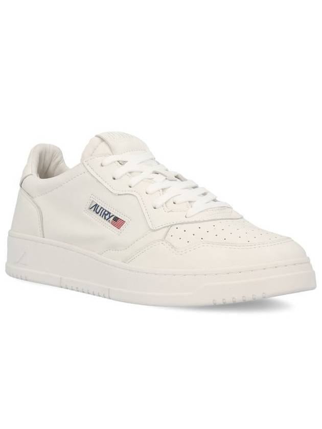 Medalist Logo Patch Low Top Sneakers White - AUTRY - BALAAN 3