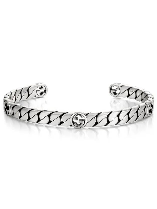 Interlocking G Cuff Bracelet Silver YBA661526001 - GUCCI - BALAAN 3