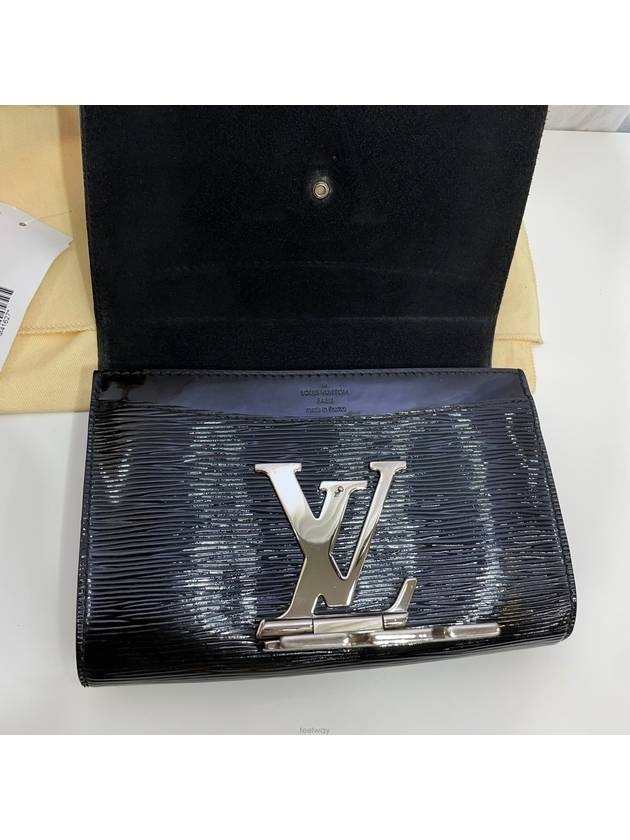 Epi Glossy Louise PM Cross Bag - LOUIS VUITTON - BALAAN 4