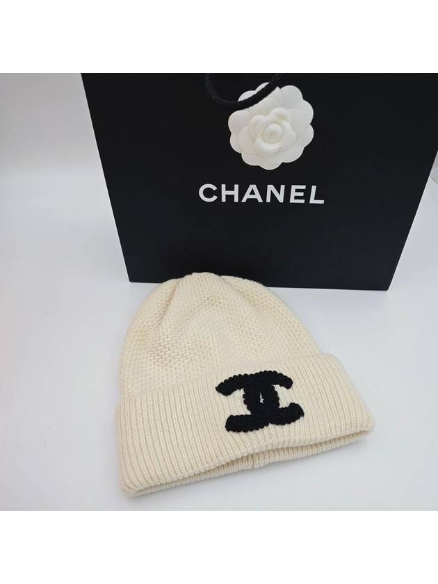 Women s Beanie White Cashmere Black CC Logo AAA398 - CHANEL - BALAAN 8