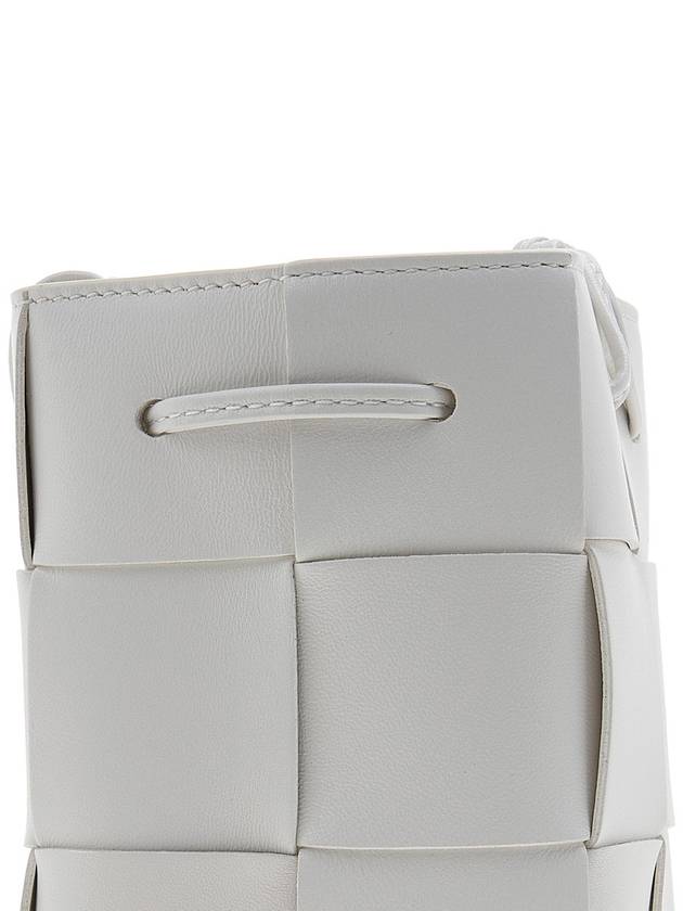 Intrecciato Cassette Small Bucket Bag White - BOTTEGA VENETA - BALAAN 7