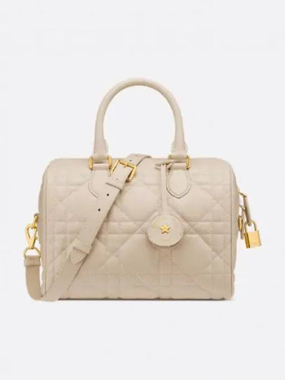 Groove 25 Macrocannage Calfskin Tote Bag Dusty Ivory - DIOR - BALAAN 2