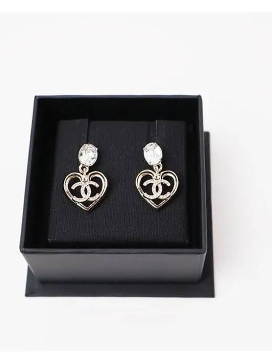 Crystal drop heart CC logo earrings light gold ABA102 - CHANEL - BALAAN 1