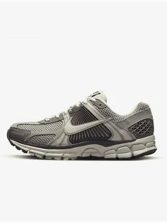 Zoom Vomero 5 Low Top Sneakers Cobblestone - NIKE - BALAAN 2