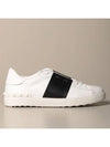 Men's Hidden Strap Rockstud Color Contrast Sneakers White Black - VALENTINO - BALAAN 2