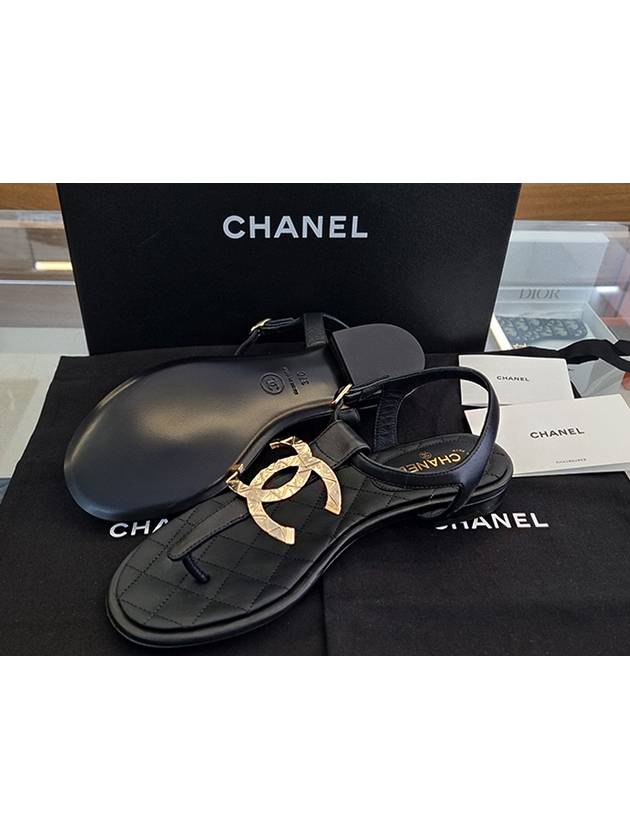 Big logo flip flop women's gold sandals - CHANEL - BALAAN 5