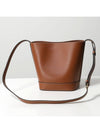 Coeur Triomphe Calfskin Small Bucket Bag Tan - CELINE - BALAAN 4