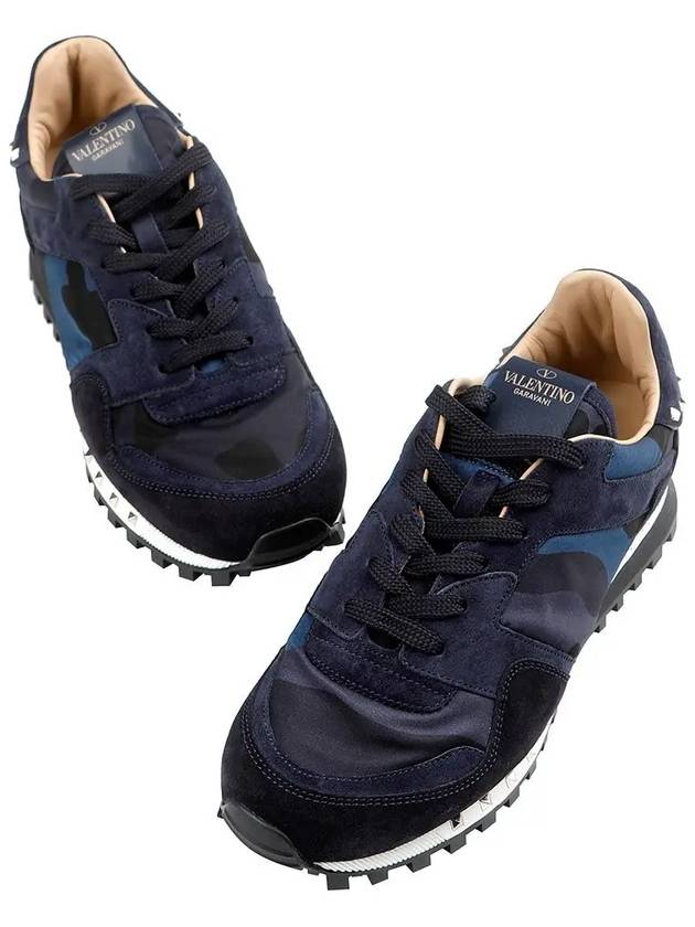 Men's Rockrunner Camouflage Suede Low Top Sneakers Navy - VALENTINO - BALAAN 5