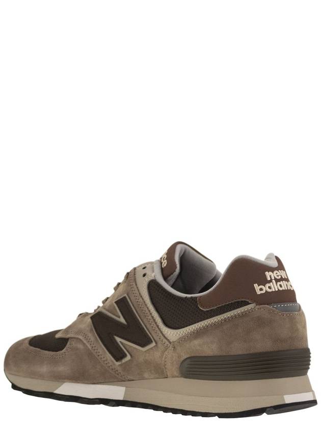 576 - Sneakers - NEW BALANCE - BALAAN 3