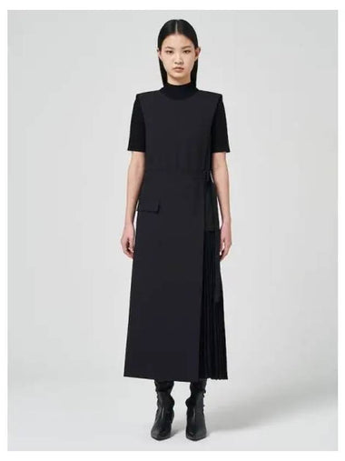 Pleated detail round neck dress one piece black domestic product - JUUN.J - BALAAN 1