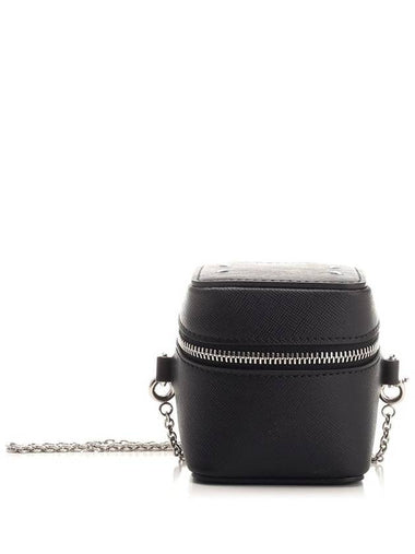 Four-Stitch Geometric Shoulder Bag Black - MAISON MARGIELA - BALAAN 1