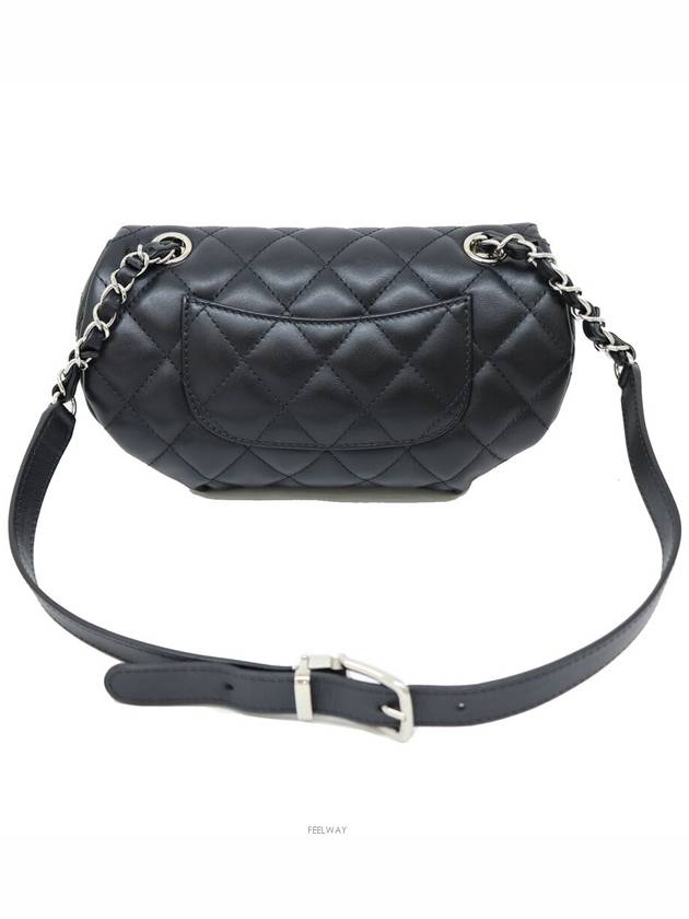 Really clean 97 out of 100 Classic waist black belt bag - CHANEL - BALAAN 4