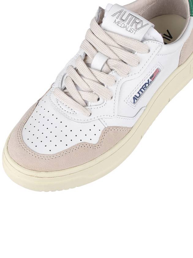 Medalist Suede Green Tab Low Top Sneakers White Beige - AUTRY - BALAAN 8