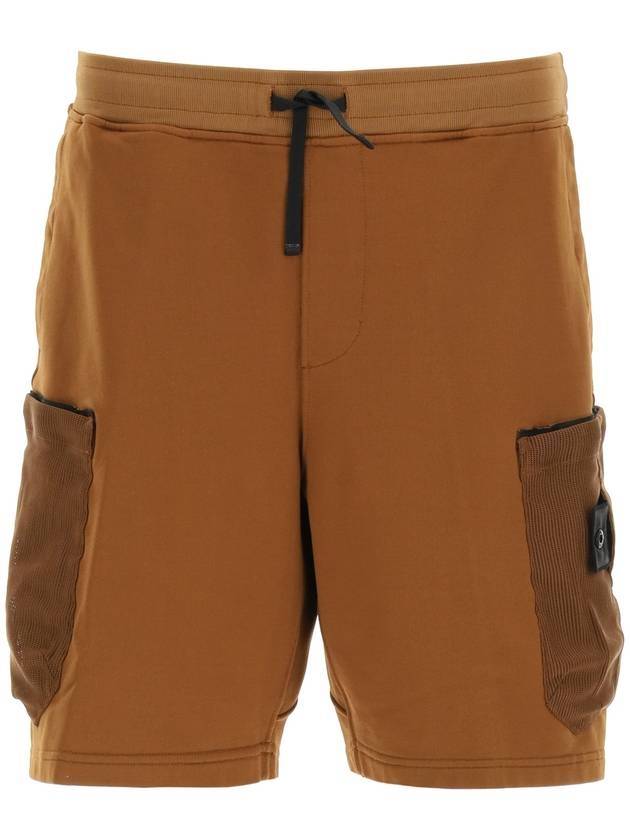 Shadow Project Wappen Patch Training Shorts Brown - STONE ISLAND - BALAAN.