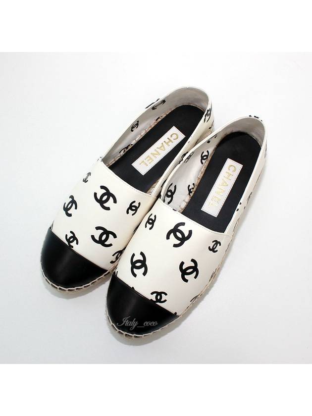 CC Logo Play Print Espadrilles White Black - CHANEL - BALAAN 4