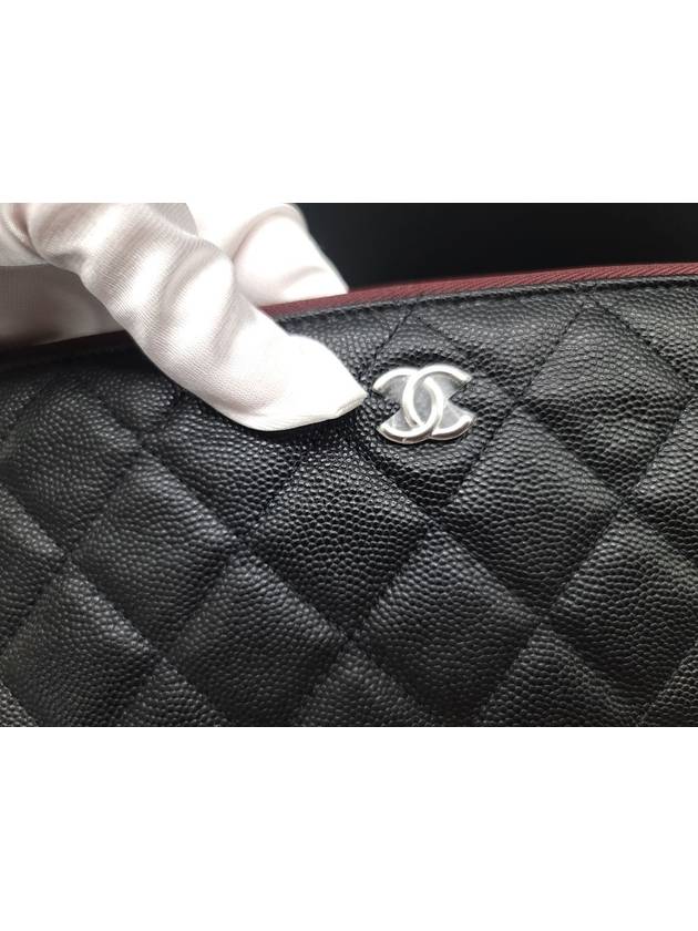 Classic Caviar Clutch Large Size Black Silver - CHANEL - BALAAN 3