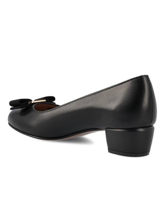 Women's Vara Pumps Black - SALVATORE FERRAGAMO - BALAAN 4