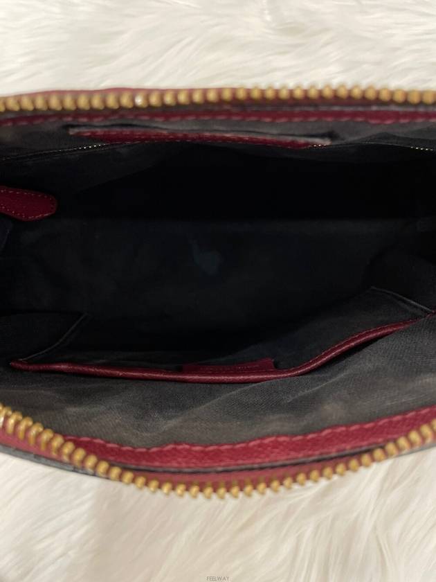 Daol Sangin Branch Nova Check Shoulder Bag Red Condition B - BURBERRY - BALAAN 9