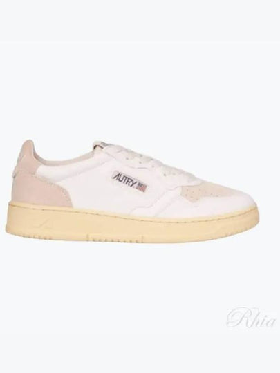 Medalist Low Top Sneakers White Sand - AUTRY - BALAAN 2