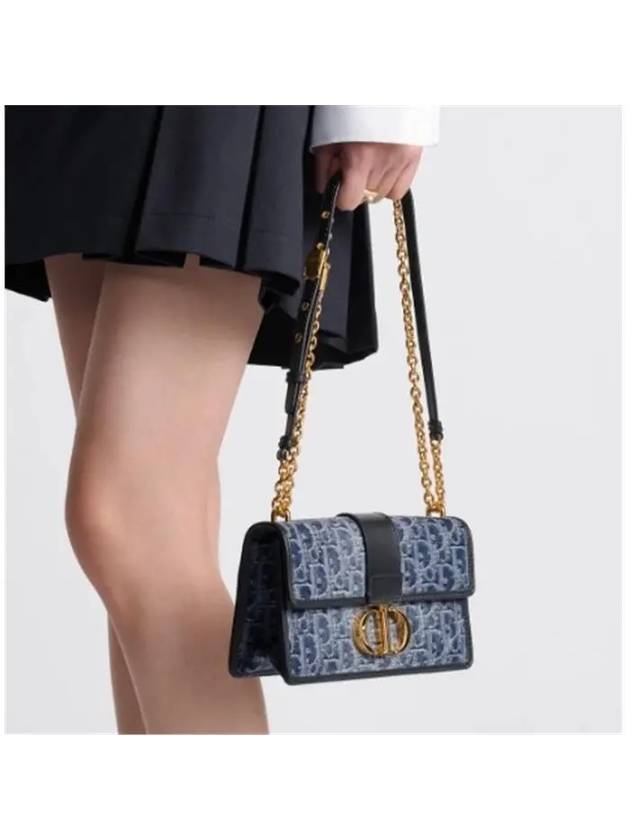 30 Montaine East West Chain Denim Cross Bag Blue - DIOR - BALAAN 4