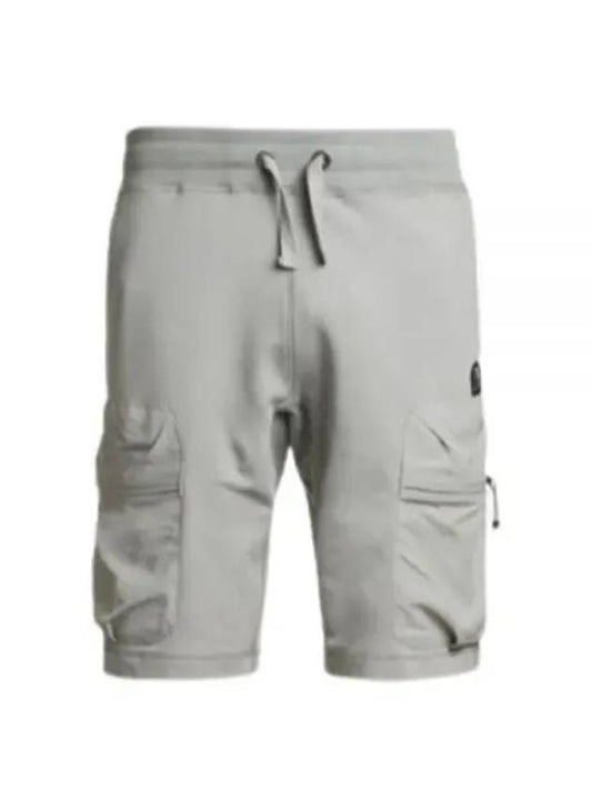 Men's Logo Patch Cargo Bermuda Shorts Gray - PARAJUMPERS - BALAAN.