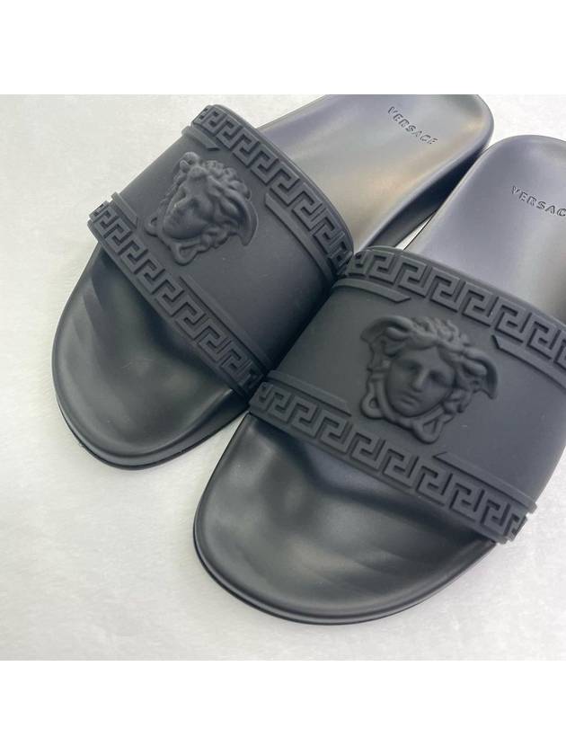 Greca Medusa Embossed Rubber Slippers Black - VERSACE - BALAAN 3