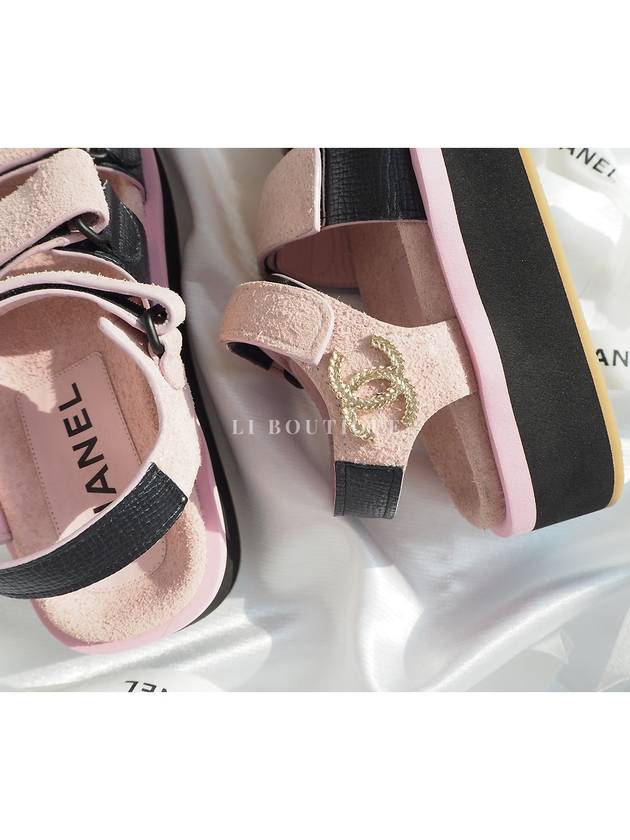 CC Logo Gold Velcro Suede Strap Sandals Pink Black G38062 - CHANEL - BALAAN 10