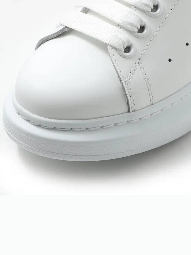 Oversized Low Top Sneakers White - ALEXANDER MCQUEEN - BALAAN 7